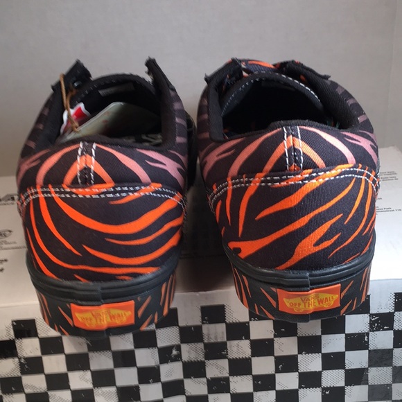 NWT Vans Comfycush Old Skool Project Cat Men’s 10.5 - Picture 4 of 9